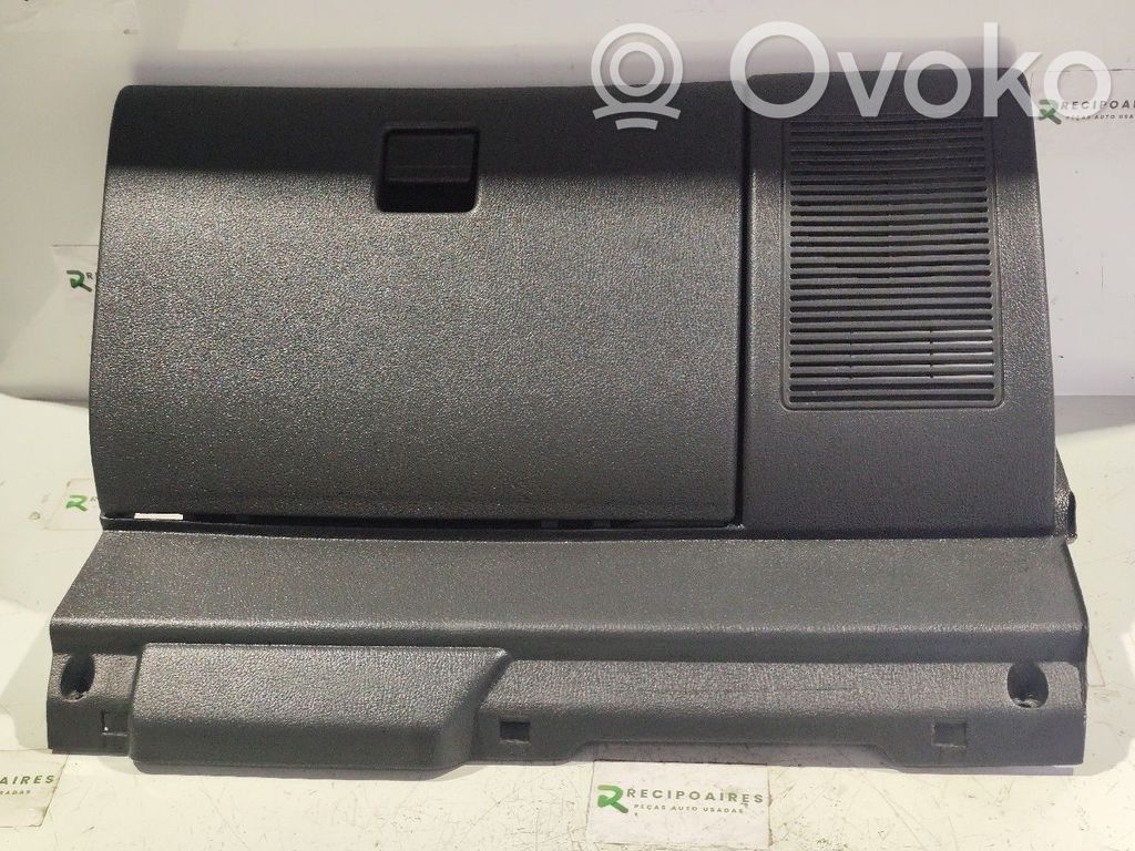 Toyota Corolla E90 Glove box 