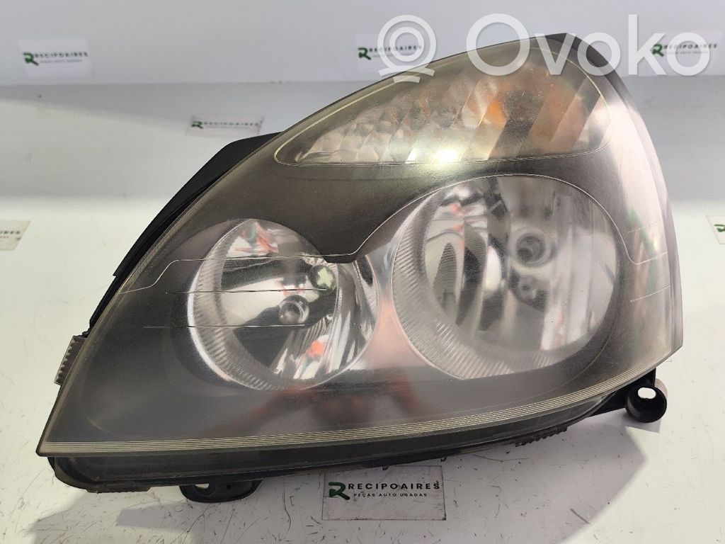 Phare frontale   15601700L