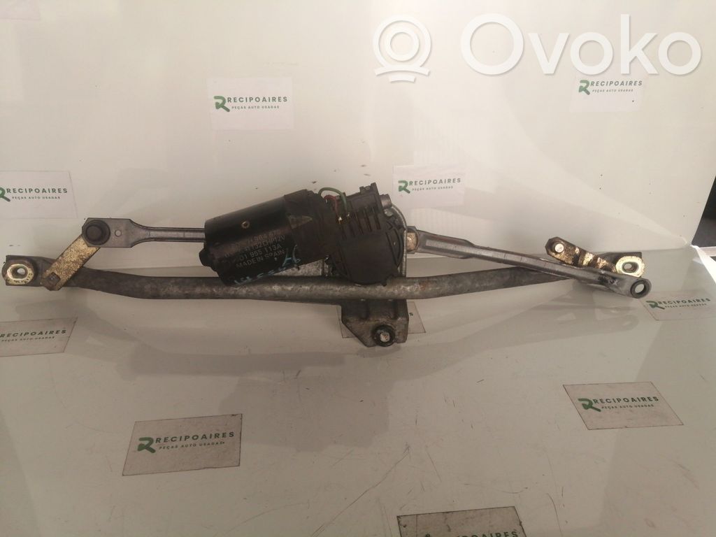 Volkswagen PASSAT B4 Motorino del tergicristallo 