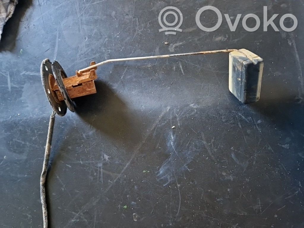 Sensor de nivel de combustible