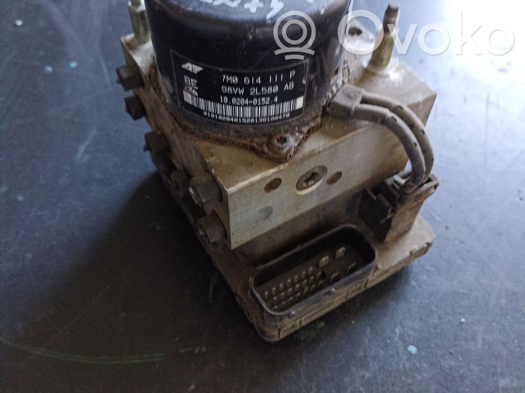 ABS Pump   7M0614111P,1J0907379D,98VW2L580AB