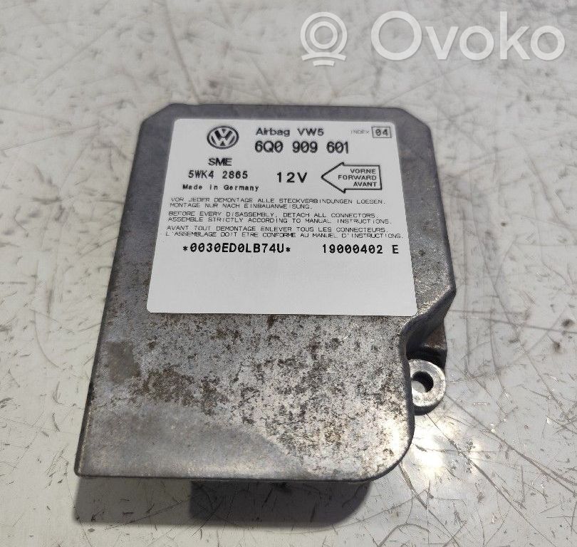 Airbag control unit/module   6Q0909601,5WK42865