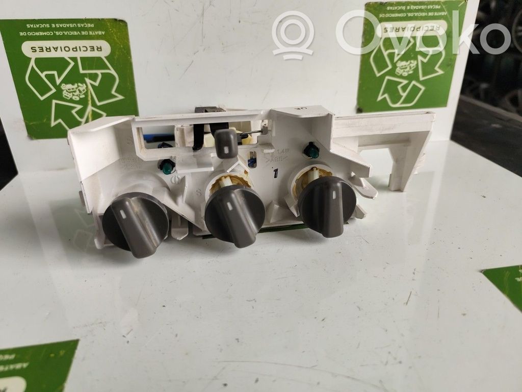 Toyota Corolla E110 Unitate control climatizare 