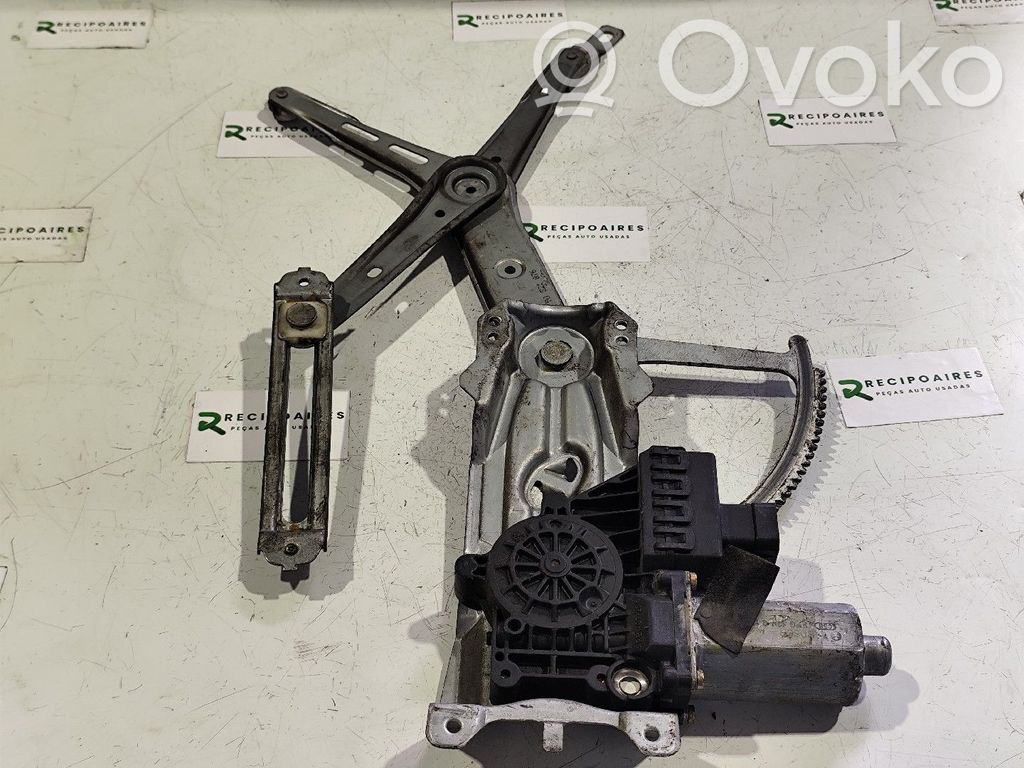 Opel Corsa C Mechanizm podnoszenia szyby przedniej bez silnika 