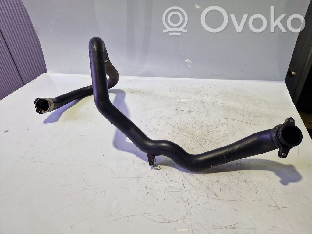 Intercooler hose/pipe   2003933