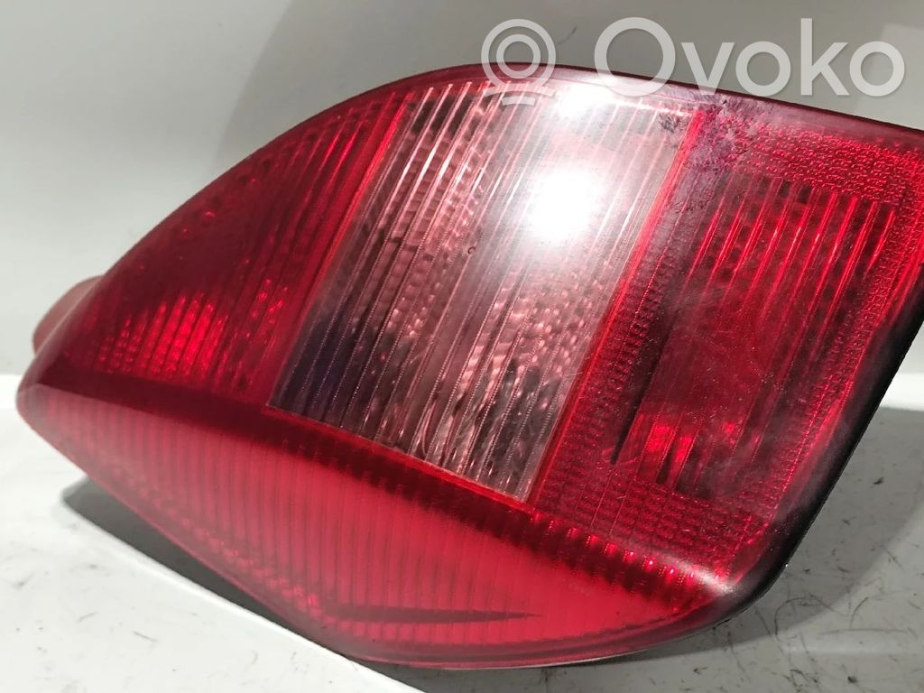 Citroen C2 Lampy tylnej klapy bagażnika 