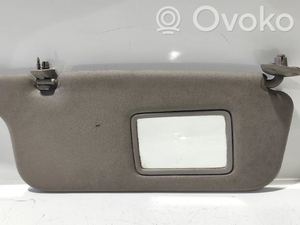 Sun visor
