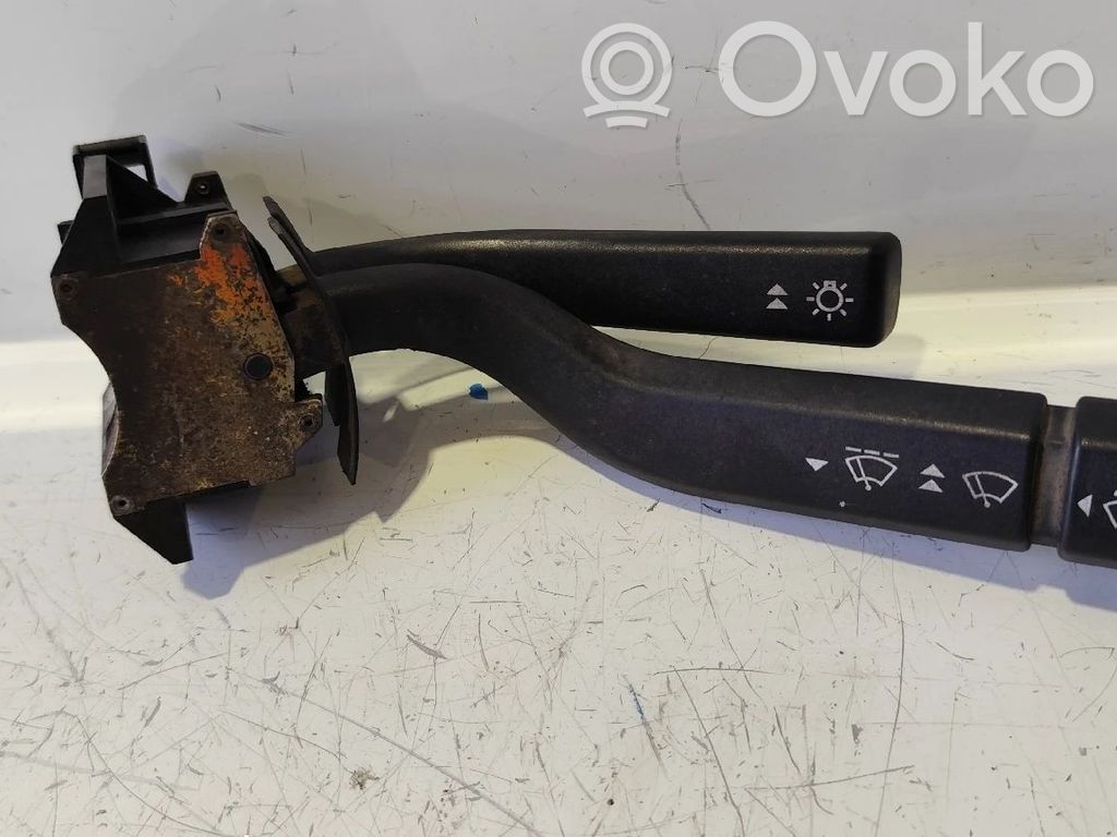 Wiper speed switch   95VB11K665AA