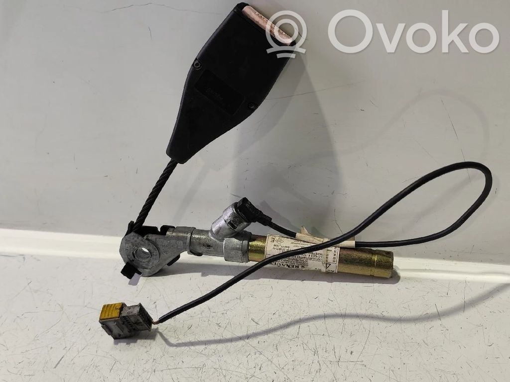 Renault Clio II Front seatbelt 