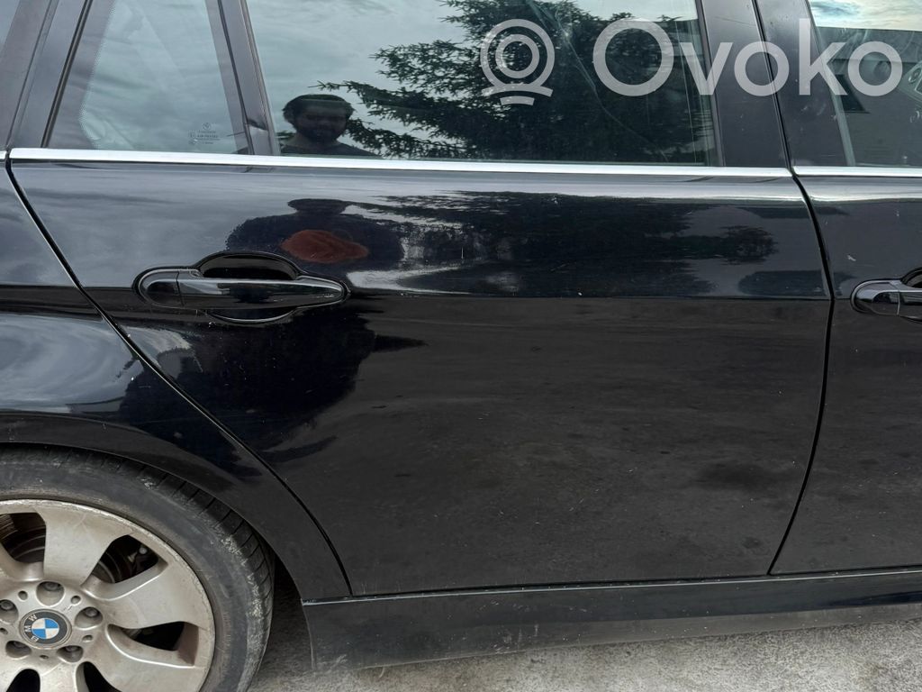 Rear door