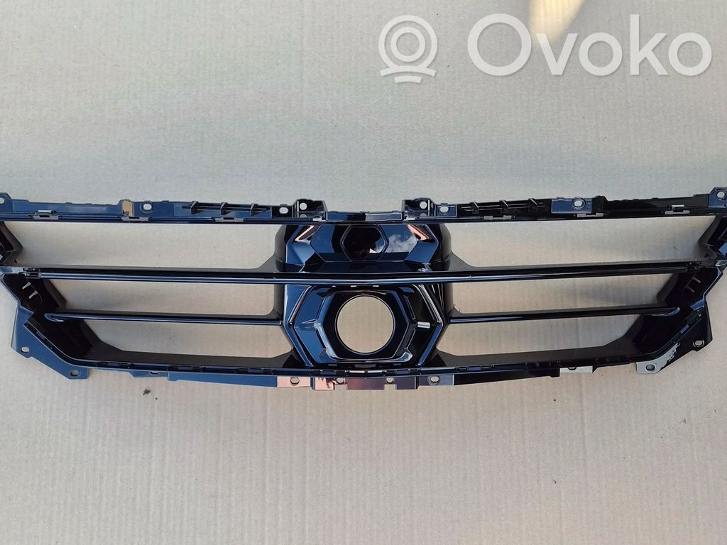 Lamborghini Urus Front bumper upper radiator grill 