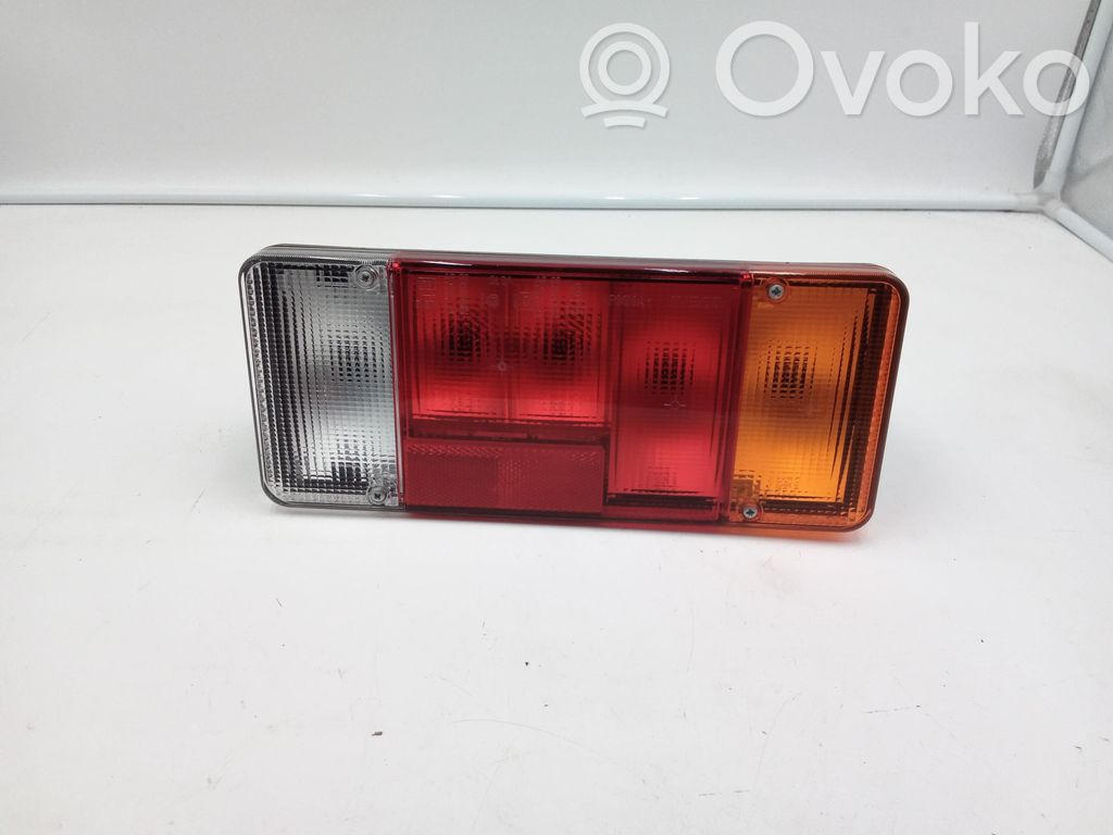 Iveco Daily 3rd gen Lampă spate în caroserie 