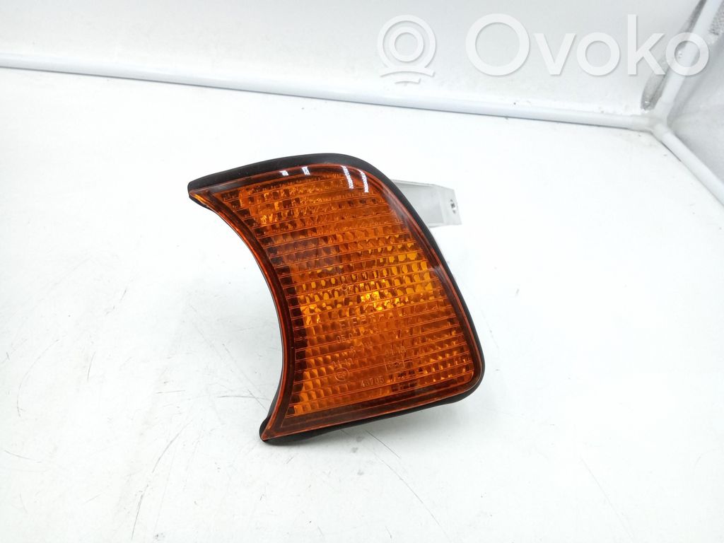 BMW 5 E34 Front fender indicator light 
