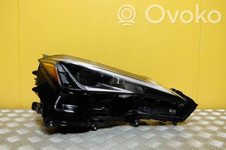 Lexus UX Lampa przednia 
