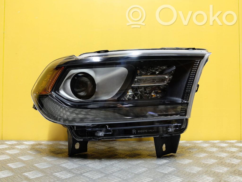 Dodge Durango III Priekinis žibintas 