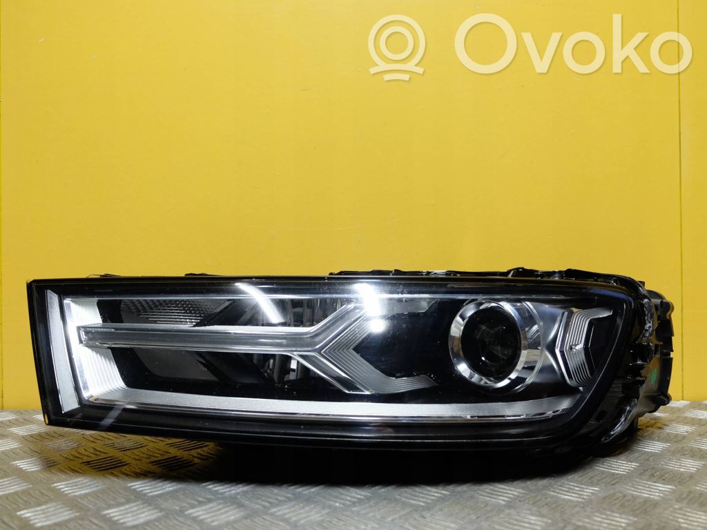 Audi Q7 4M Headlight/headlamp 