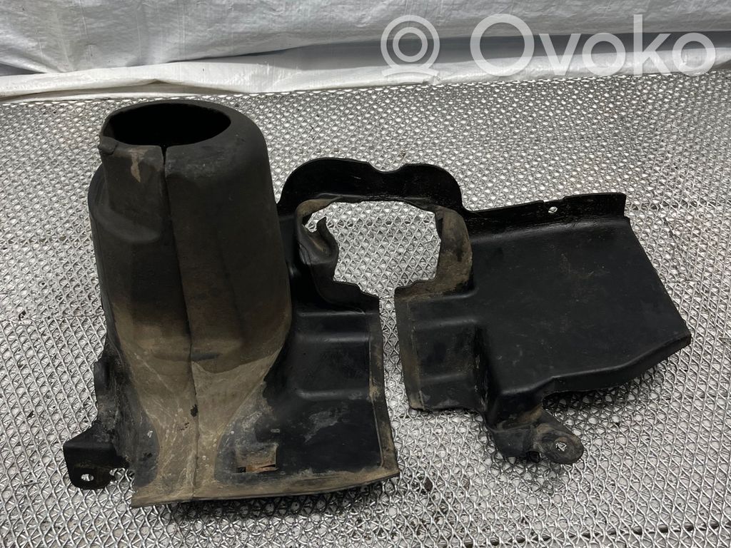 BMW 5 E60 E61 Vairo traukės apsauga (guminė) 
