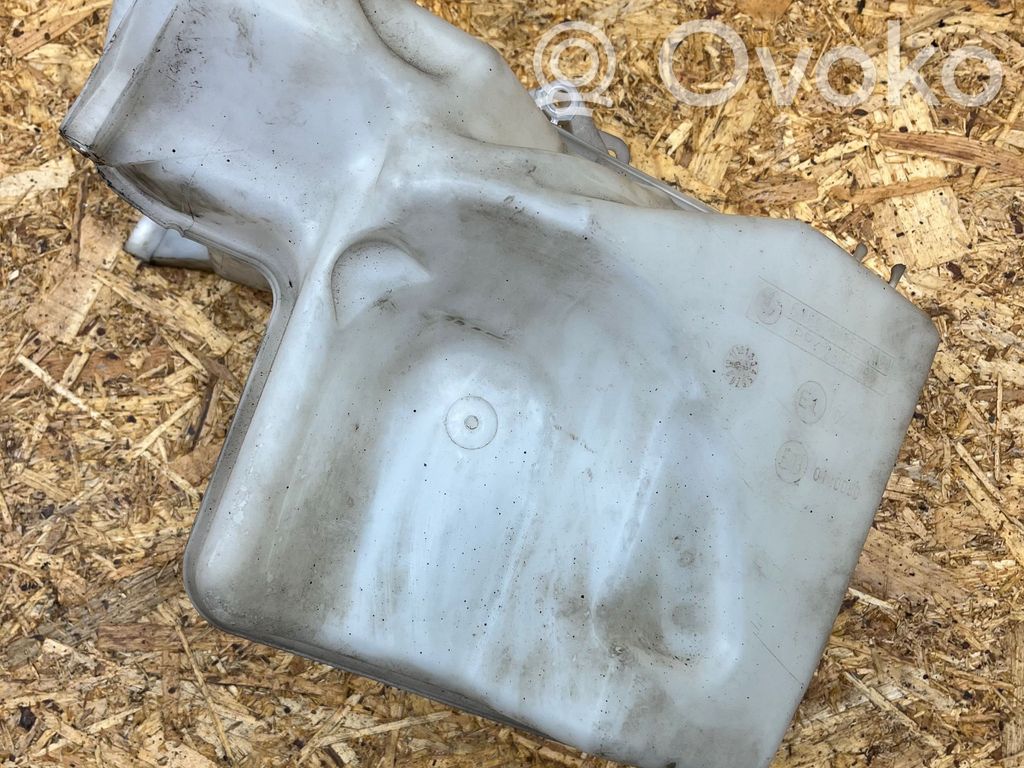 BMW 5 E60 E61 Serbatoio/vaschetta liquido lavavetri parabrezza 