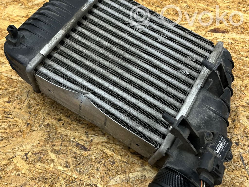 Audi A6 S6 C6 4F Interkūlerio radiatorius 