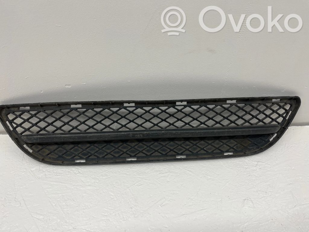 BMW 5 E60 E61 Front bumper lower grill 