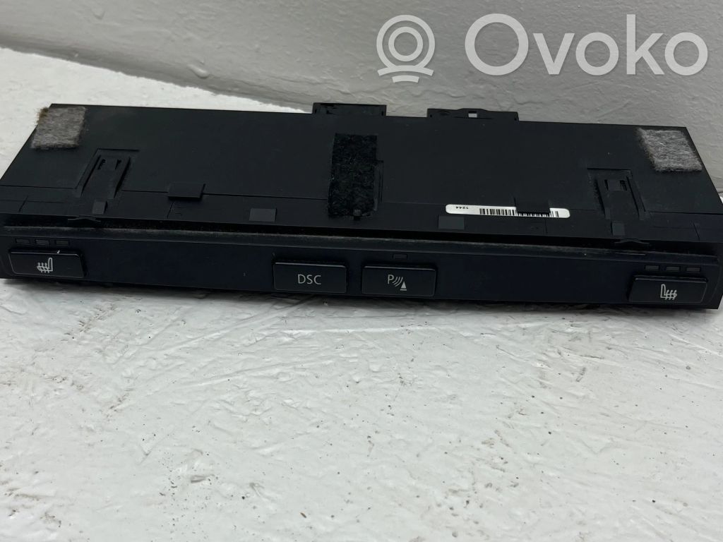 BMW 5 E60 E61 Seat heating switch 