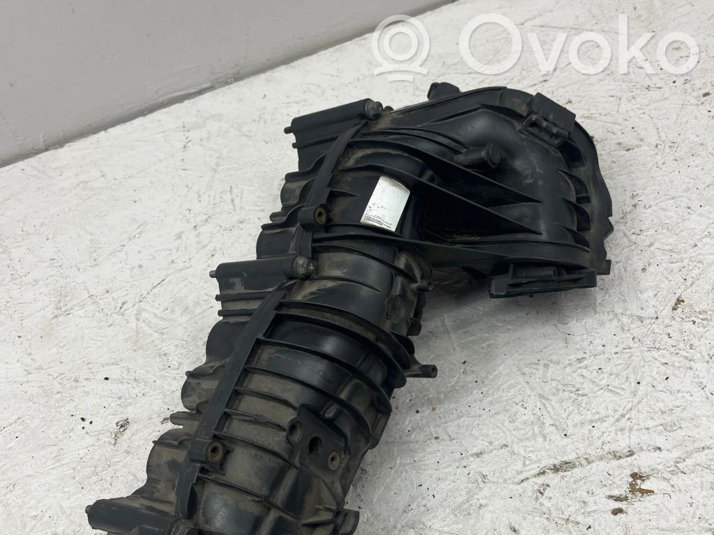BMW 5 E60 E61 Intake manifold 