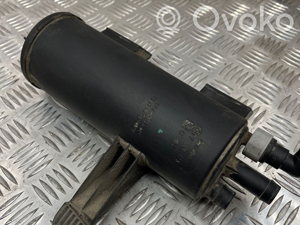BMW 5 E60 E61 Active carbon filter fuel vapour canister 
