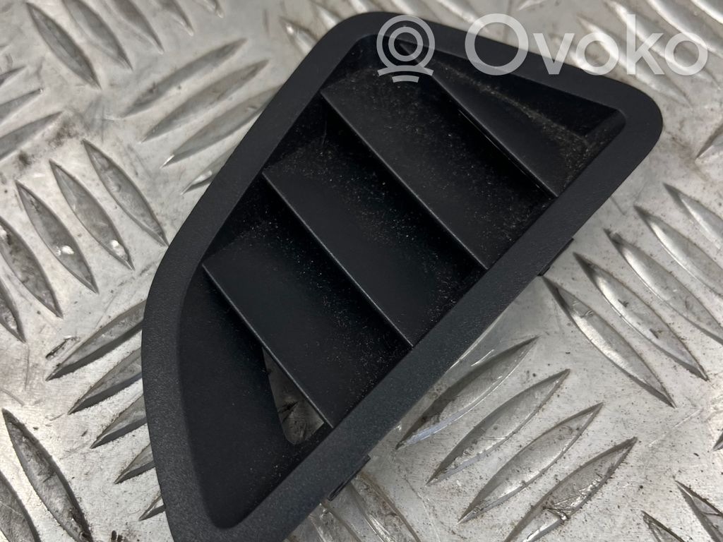 BMW 2 F46 Dashboard air vent grill cover trim 