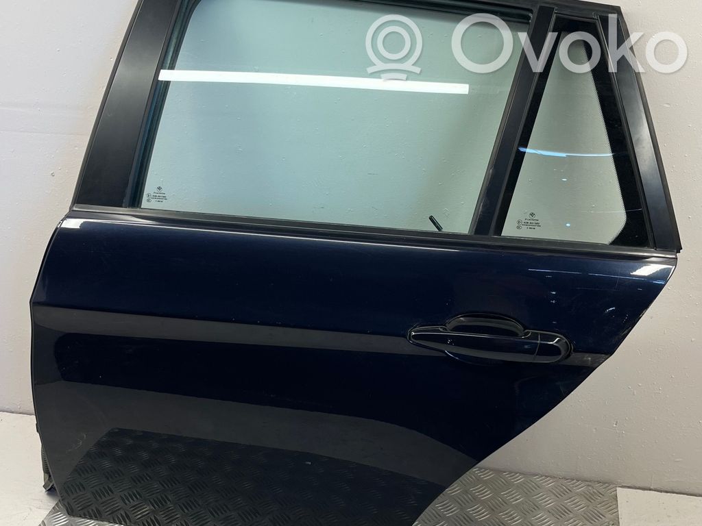 Rear door