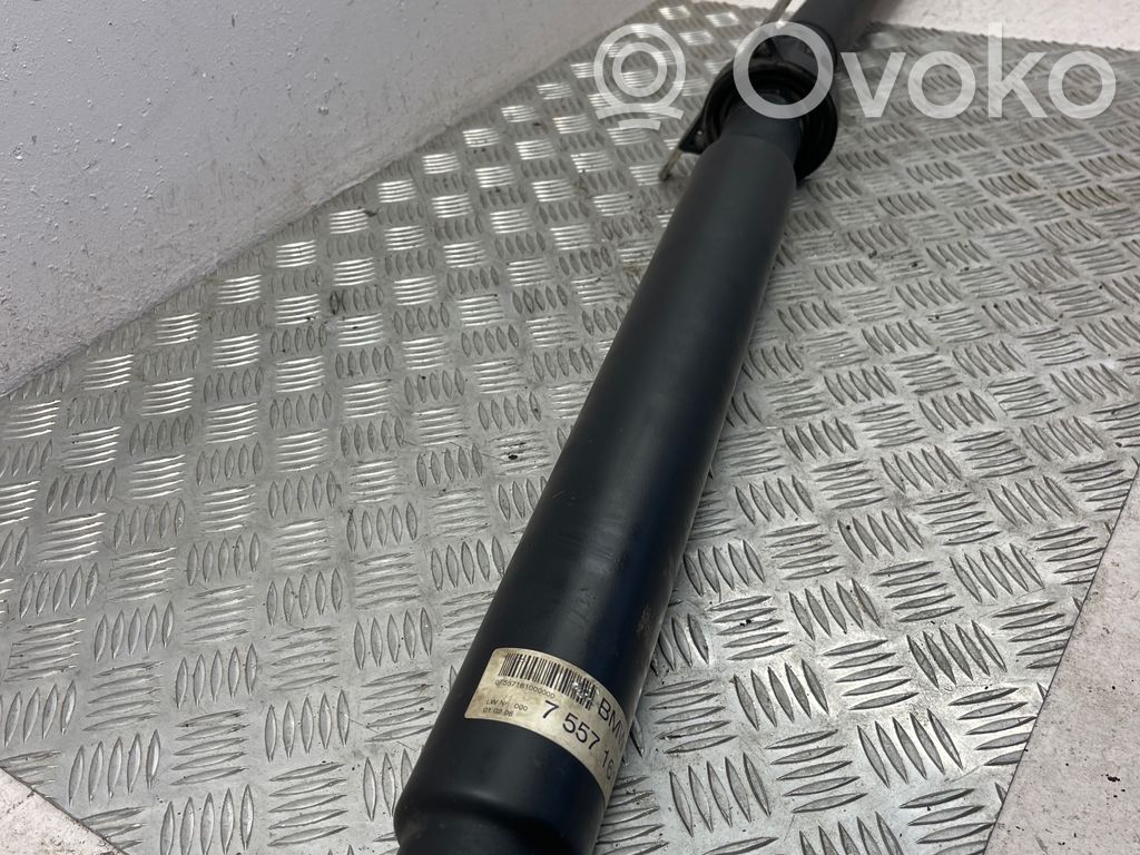BMW 5 E60 E61 Kardanas komplekte 