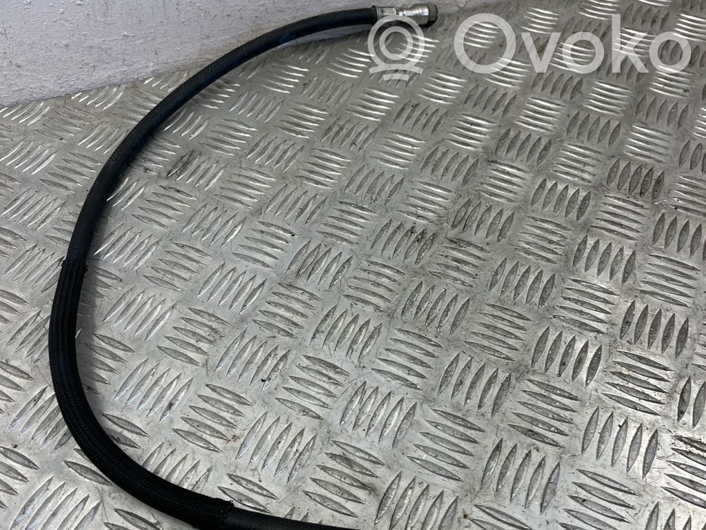 BMW 5 E60 E61 Caurule (-es) / šļūtene (-es) 