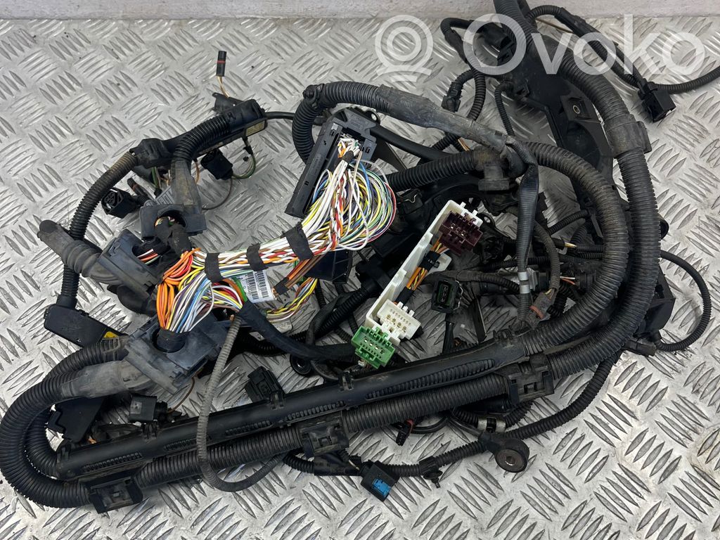 BMW 1 E81 E87 Engine installation wiring loom 