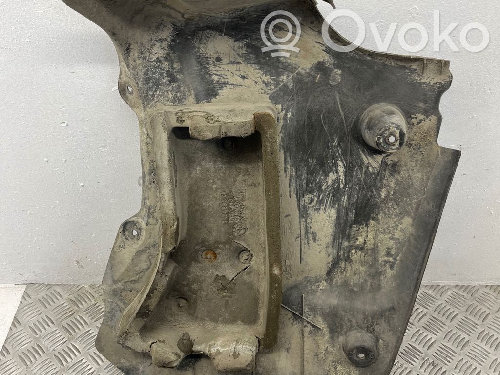 BMW 5 E60 E61 Galinio bamperio dugno apsauga 