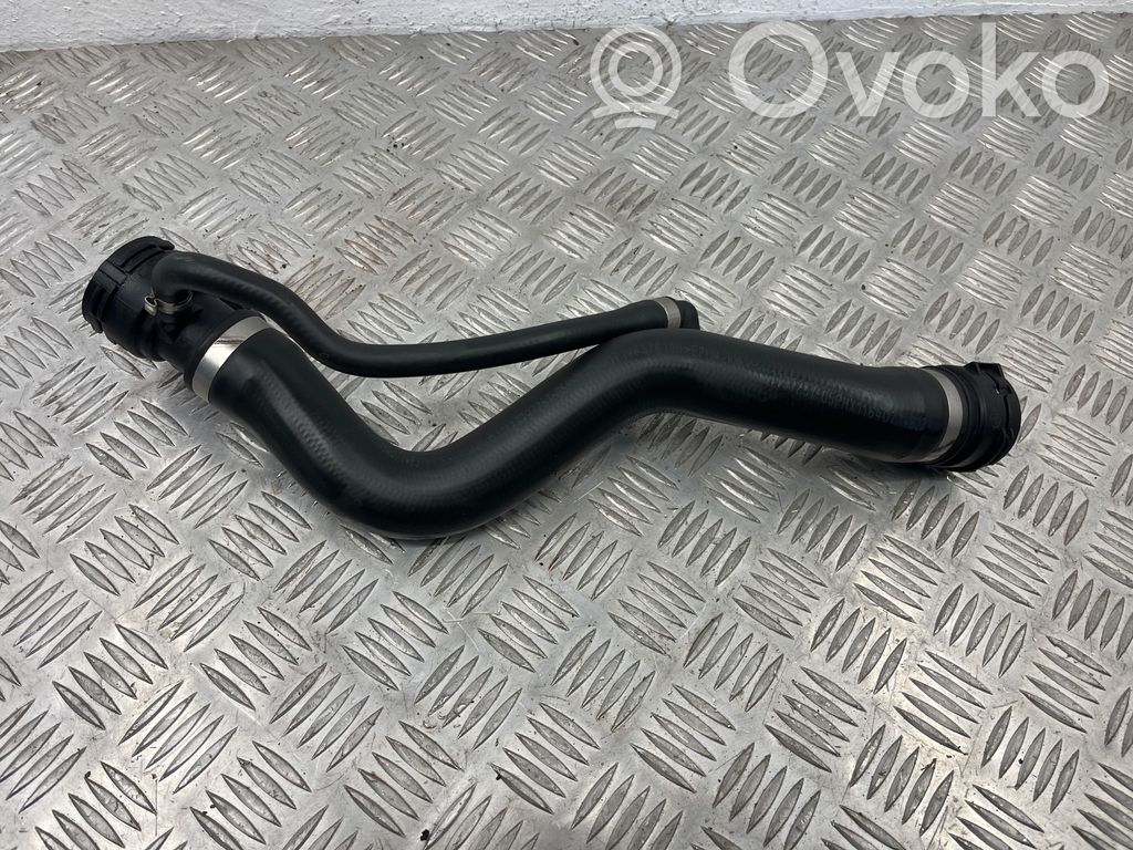 BMW 3 E90 E91 Engine coolant pipe/hose 