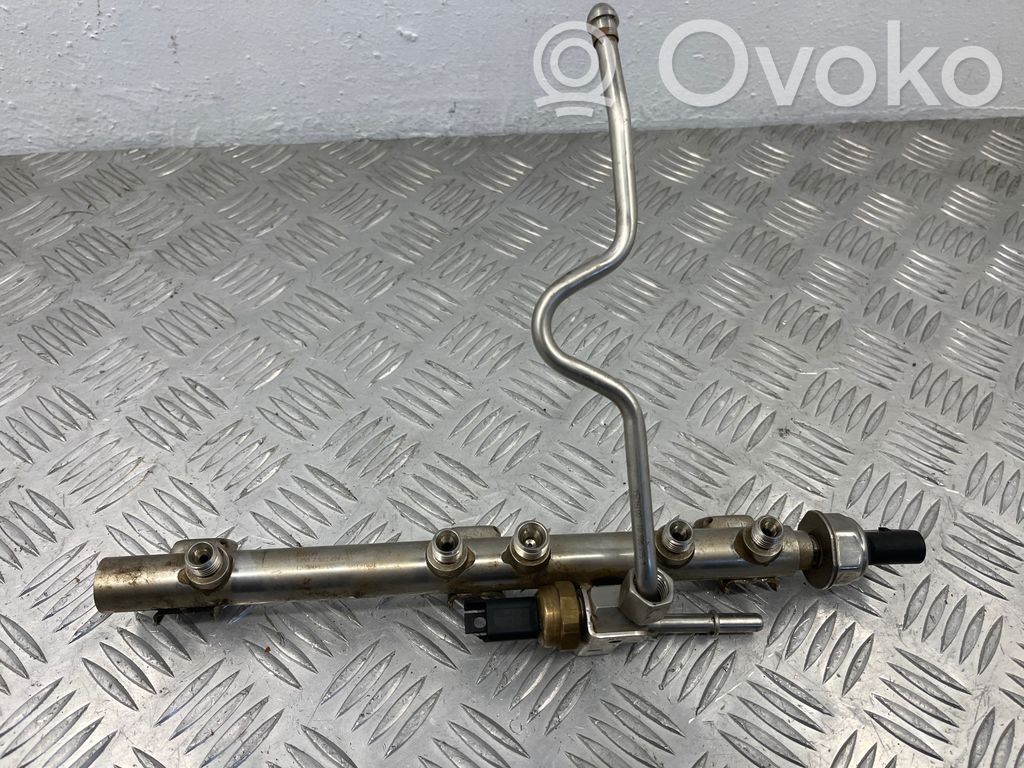 BMW 3 E90 E91 Fuel pressure sensor 