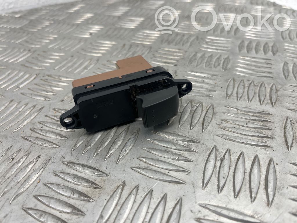 Mazda 6 Electric window control switch 