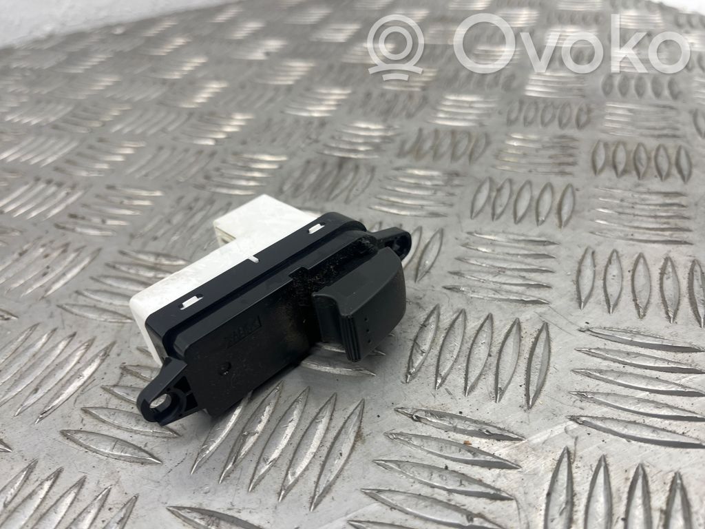 Mazda 6 Electric window control switch 