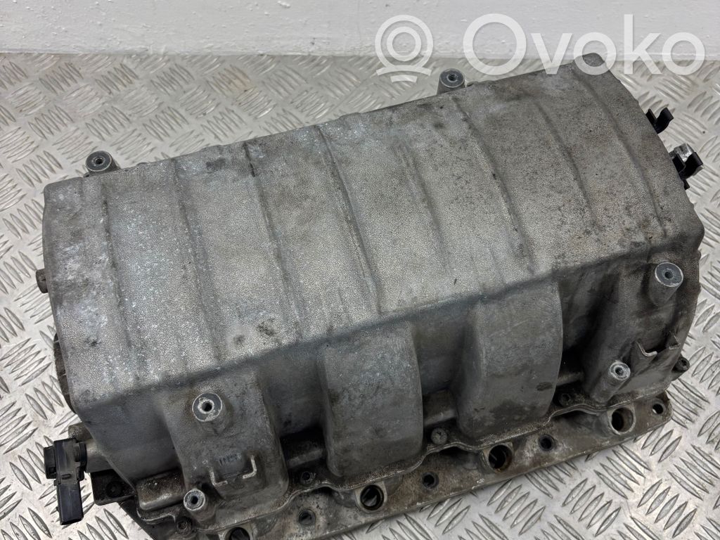 BMW 5 E60 E61 Intake manifold 
