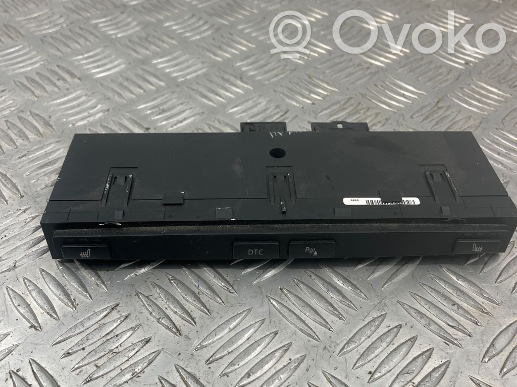 BMW 5 E60 E61 Seat heating switch 