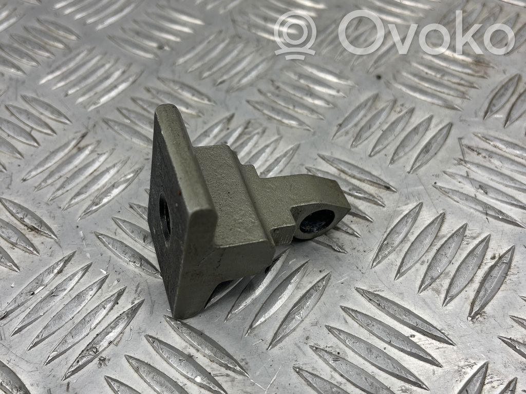 BMW 5 E60 E61 Rear door upper hinge 