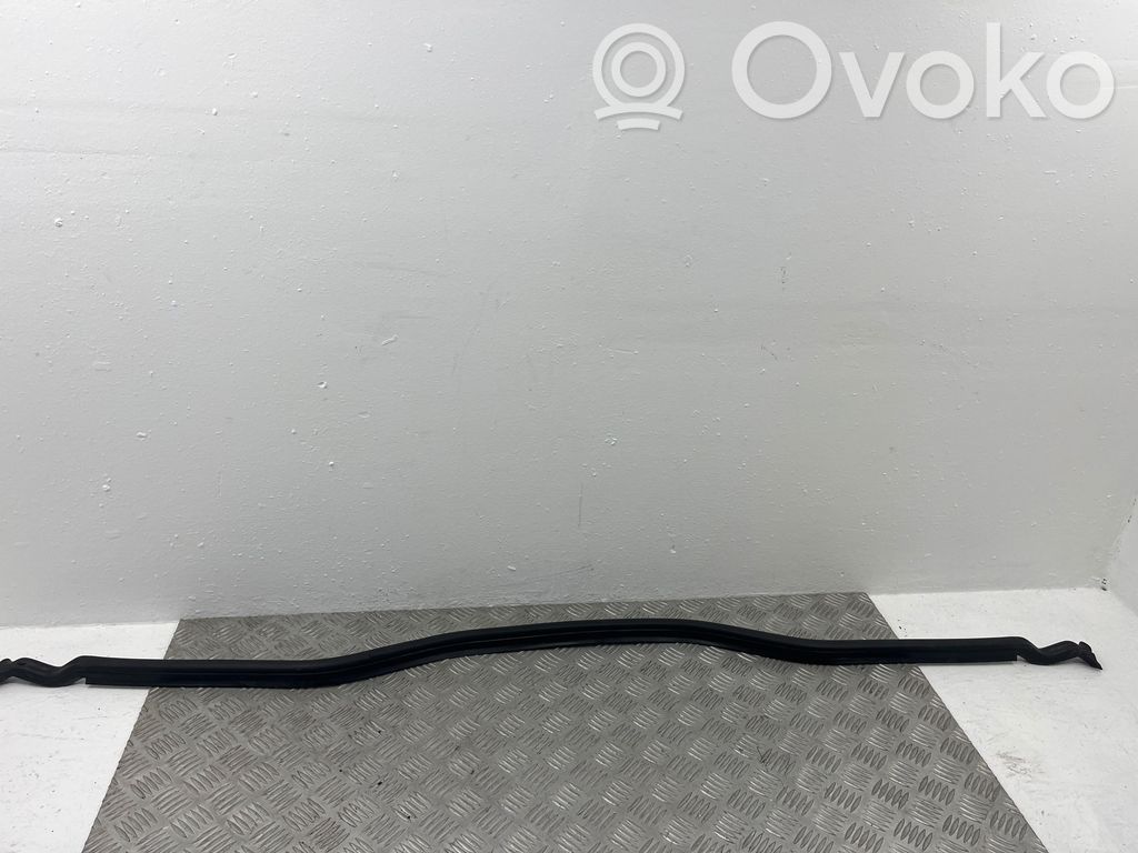 BMW 5 E60 E61 Engine compartment rubber 