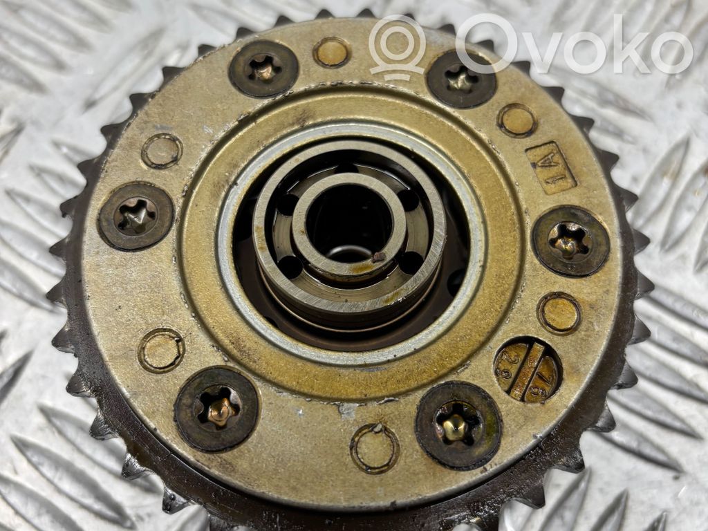 BMW 1 E81 E87 Camshaft pulley/ VANOS 