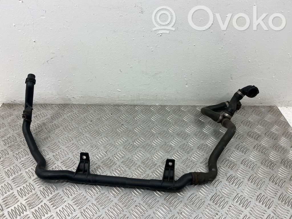 BMW 1 E81 E87 Engine coolant pipe/hose 