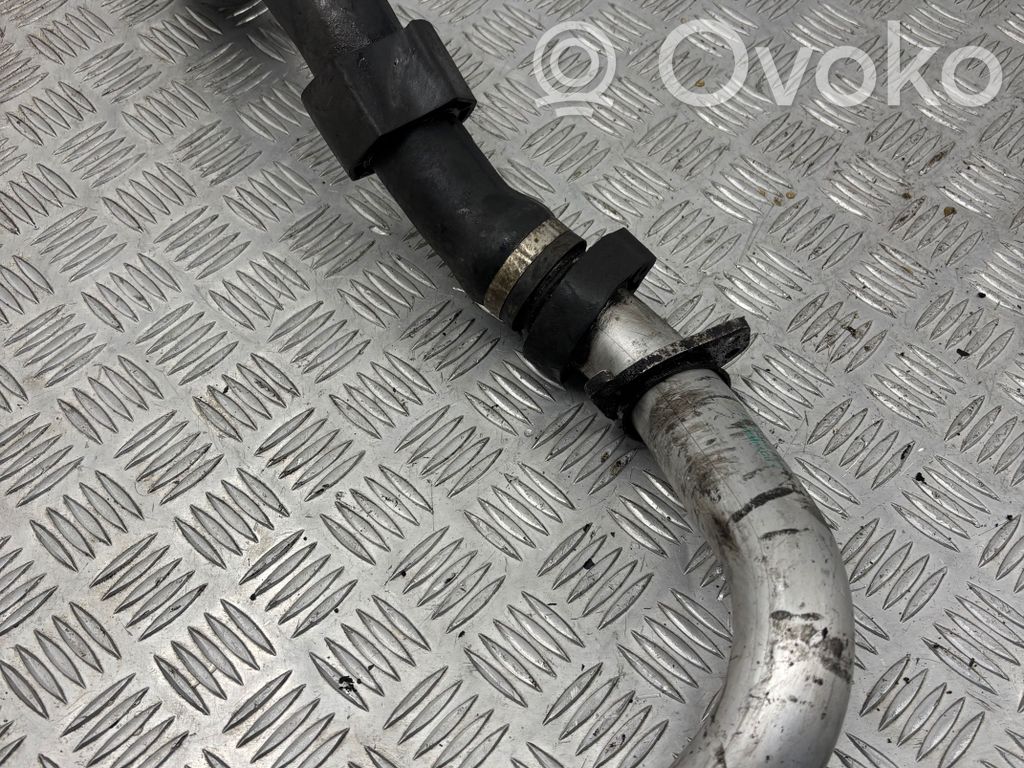 BMW 7 E65 E66 Intercooler hose/pipe 