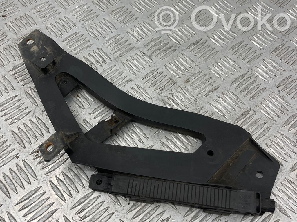 BMW 7 E65 E66 Rear bumper mounting bracket 