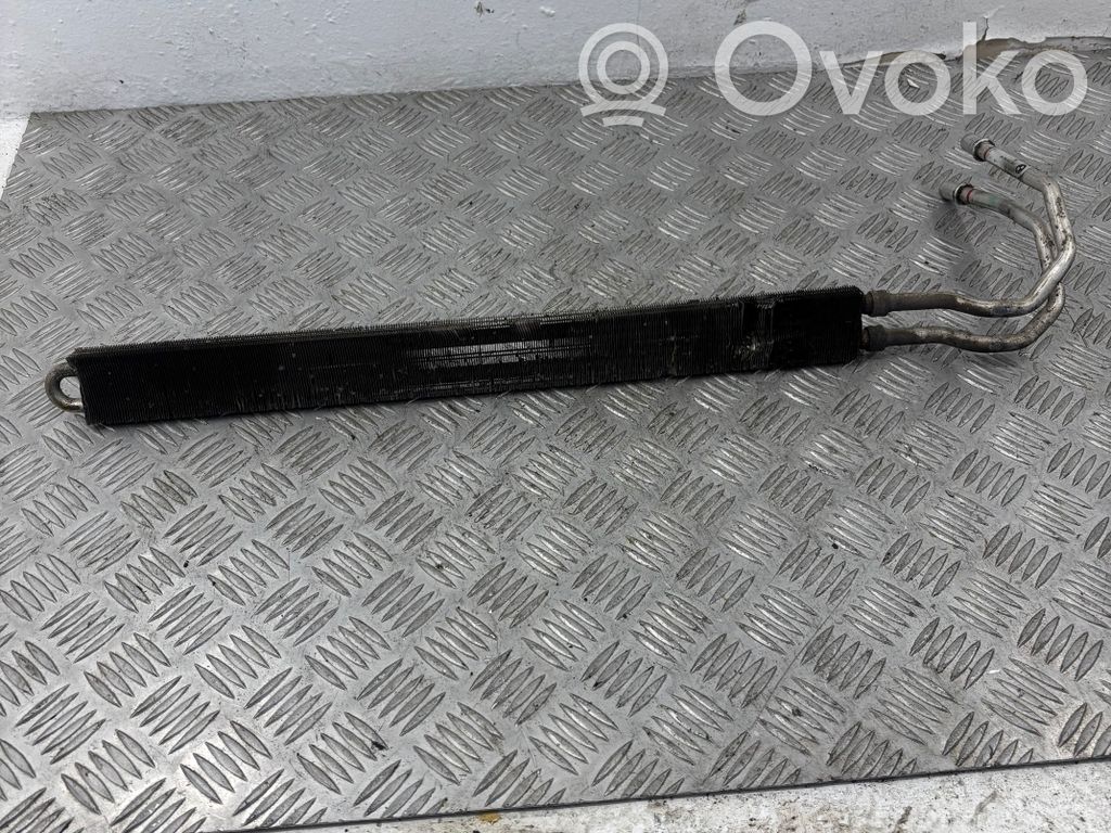 BMW 5 E60 E61 Vairo stiprintuvo radiatorius 