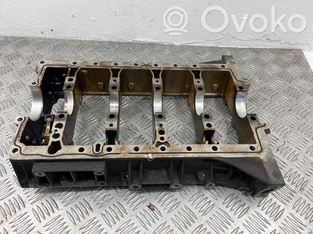 Engine block   7558266