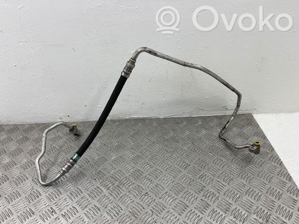 BMW 3 E90 E91 Air conditioning (A/C) pipe/hose 