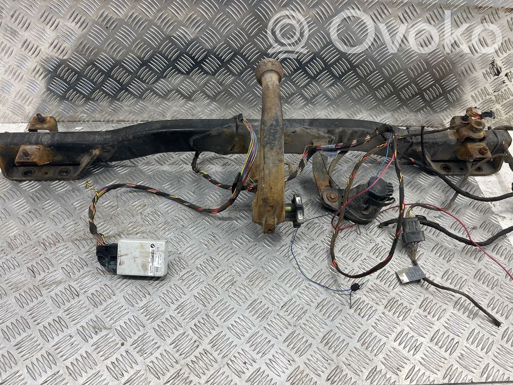BMW 5 E60 E61 Tow bar set 