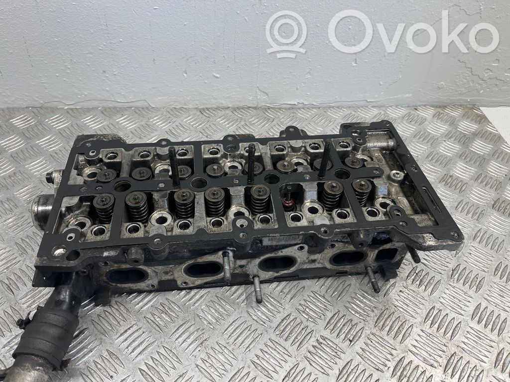 Opel Insignia A Engine head 